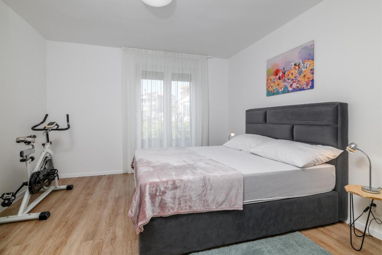 Villa Ida 罗维尼 外观 照片